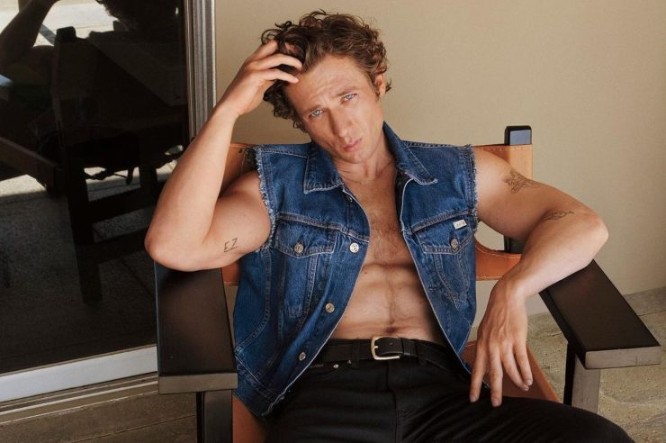 Jeremy Allen White posa per Denim