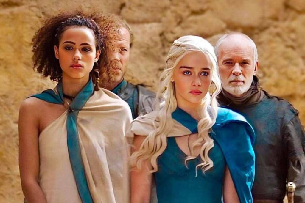 Daenerys Targaryen con la sua corte nel Trono di Spade